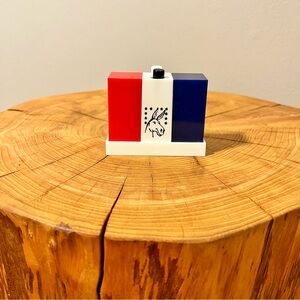 Vintage Whirley Industries Push Button Democrat Donkey Salt & Pepper Shaker